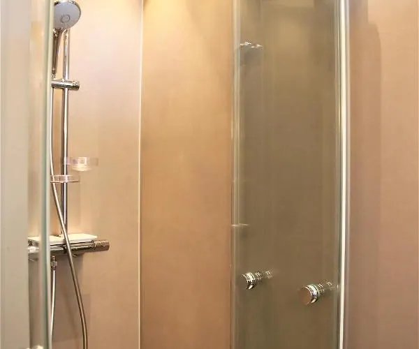 Sylt Homes Ebbe & Flut מלון